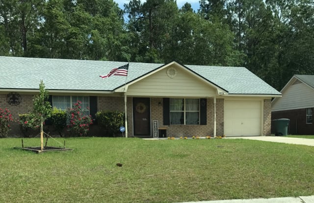 1076 Desert Shield St - 1076 Desert Shield Street, Hinesville, GA 31313