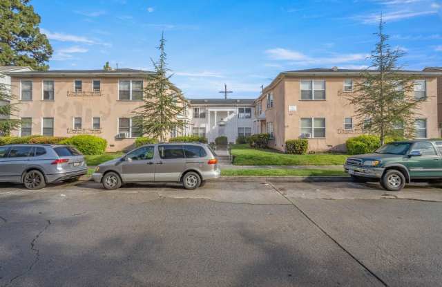 Photo of 3335 W. Stocker Street