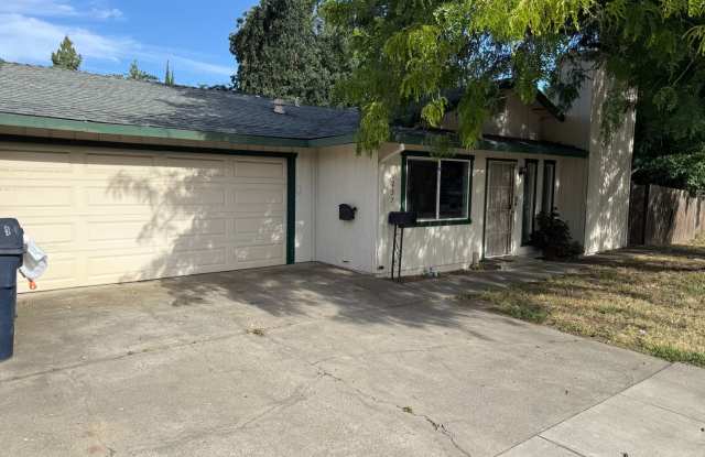 8237 Sunrise Blvd - Citrus Heights 95621
