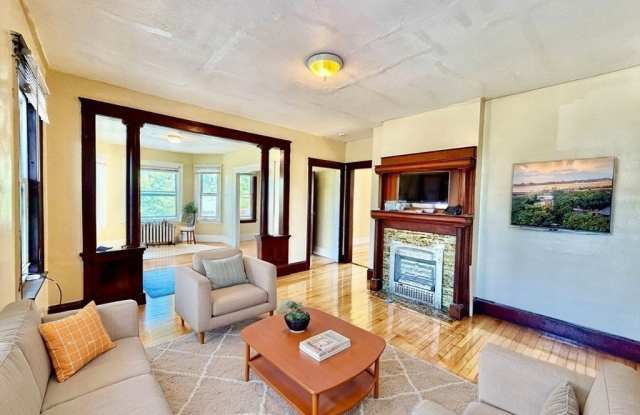 2 Shirley St