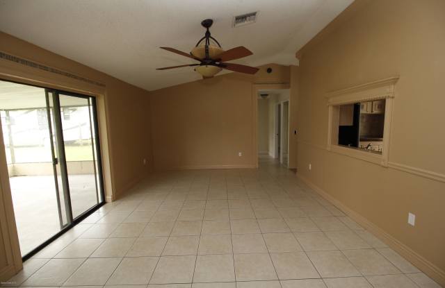 1361 Lamplighter Drive NW