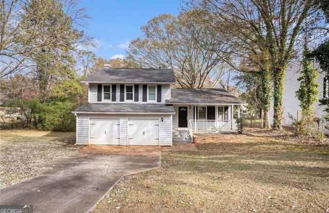 676 Tarkington Road S