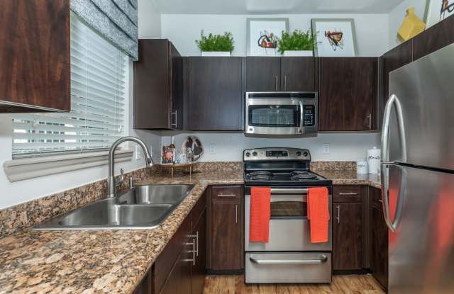 Richmond Towne Home Apartments