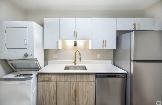 Photo of Pembroke Lake