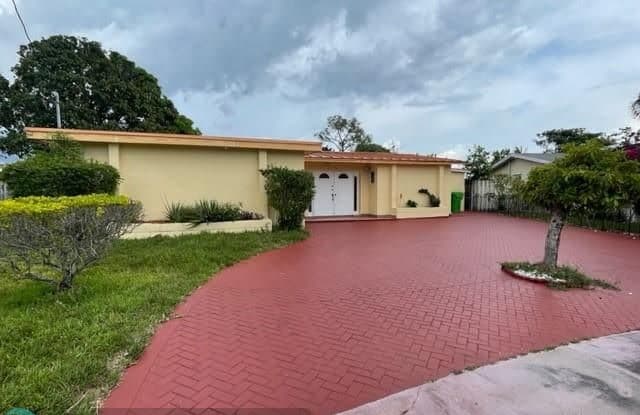 7201 NW 25th Ct - 7201 Northwest 25th Court, Sunrise, FL 33313