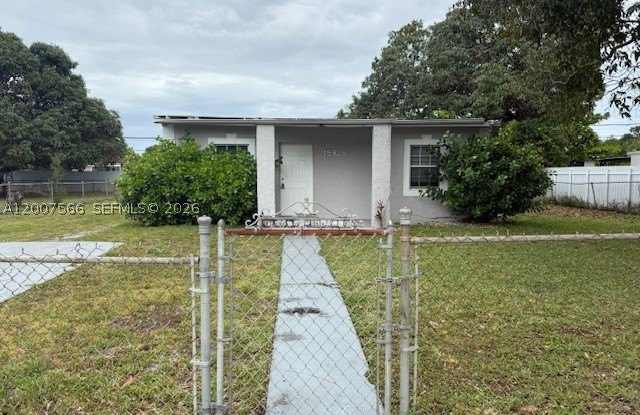 15925 NW 21 AVENUE MIAMI GARDENS