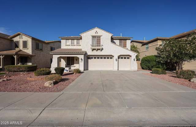 5122 W Sweet Iron Pass