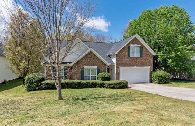 3601 Straussburg Woods Lane