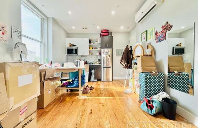 115 Park Ave