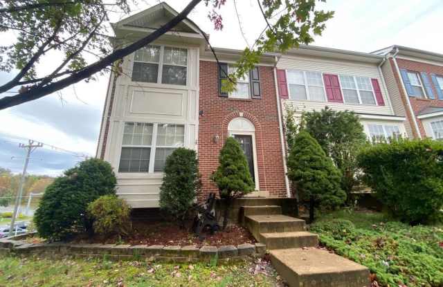 Photo of 112 BENTLEY Court