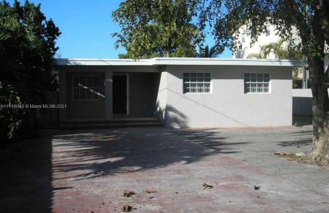 10825 SW 4th St - 10825 Southwest 4th Street, Sweetwater, FL 33174