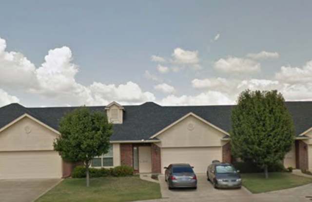 1630 Summerhill Court