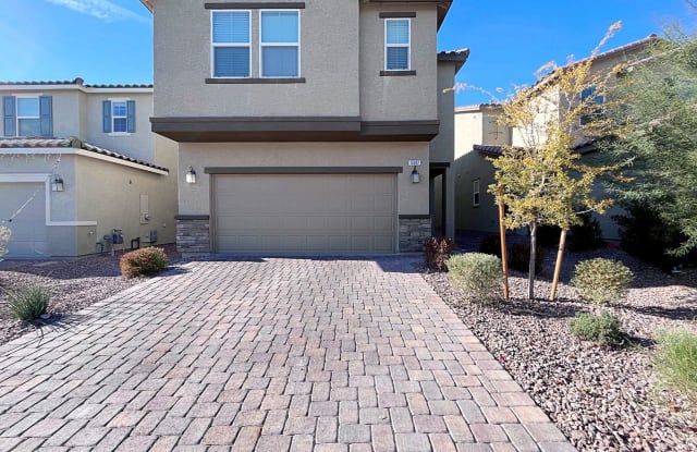 5587 Lushan St - 5587 Lushan Street, Spring Valley, NV 89148