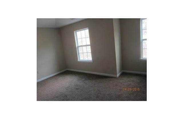 Photo of Room in 3 Bedroom Home at Timber Ridge Dr