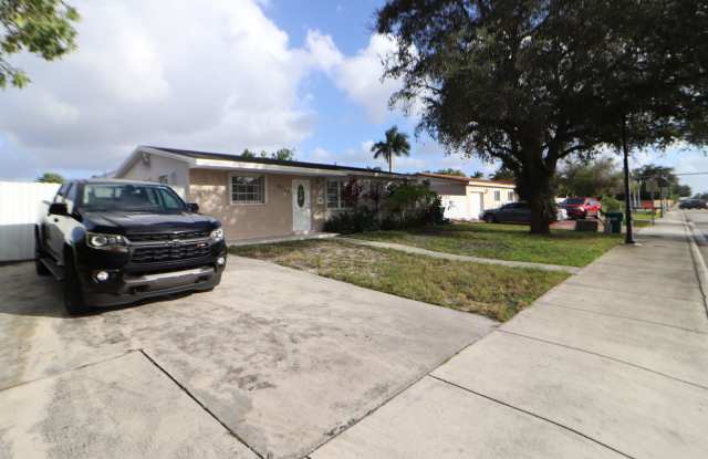 17045 Northwest 87th Avenue