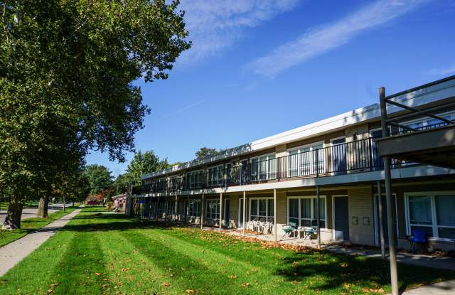 Silverstone Apartments