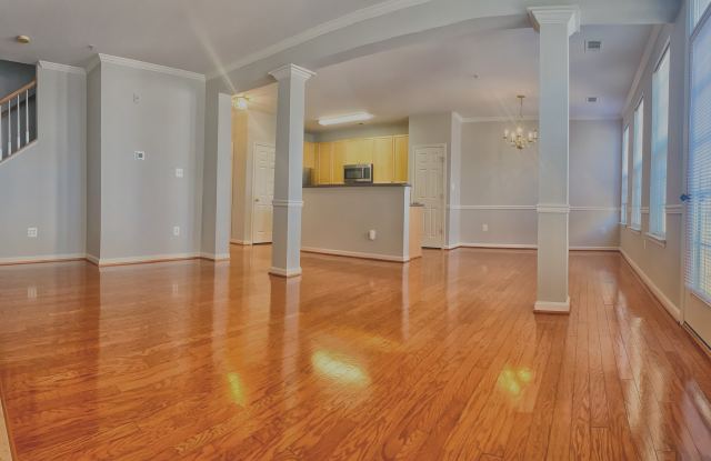 2653 Park Tower Drive - 2653 Park Tower Drive, Merrifield, VA 22180