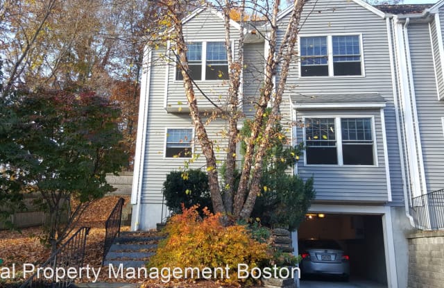 4 Edgemoor Circle Unit 4 - 4 Edgemoor Circle, Wellesley, MA 02482