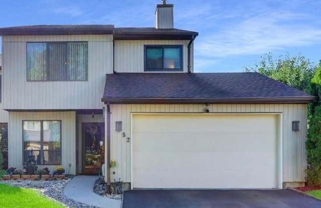 Photo of 52 Oakwood Court