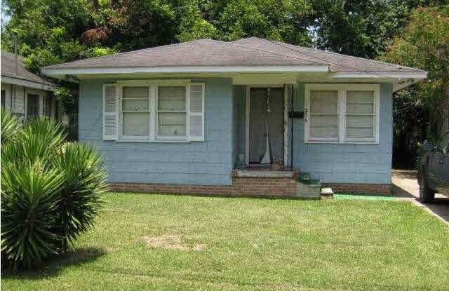 856 W Grant St - 856 West Grant Street, Baton Rouge, LA 70802