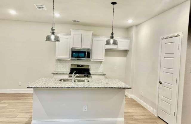 Photo of 212 Griffith Drive