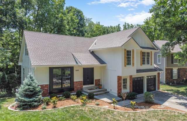 5849 N Beaman Avenue