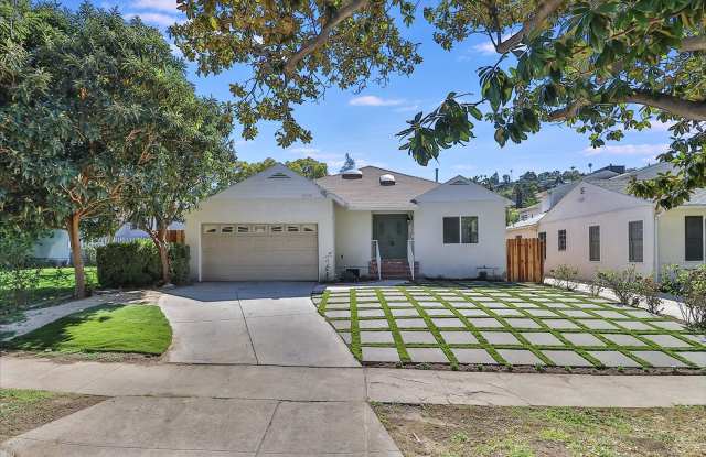 Photo of MOVE-IN READY 5BR w/pool + guest unit w/half bath!