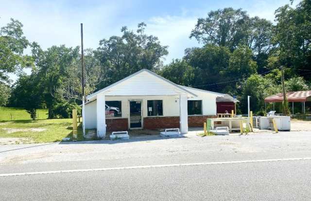 Photo of 7575 N Us Highway 331