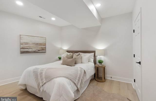 1601 PORTUGAL Street