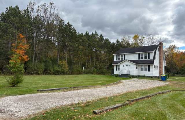 Photo of 3-Bedroom Home on Wooded Lot | Flexible Move-in Date!