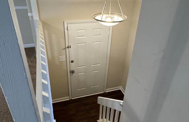 Stone Mountain 4 bed 2 bath Home with Fenced Backyard.