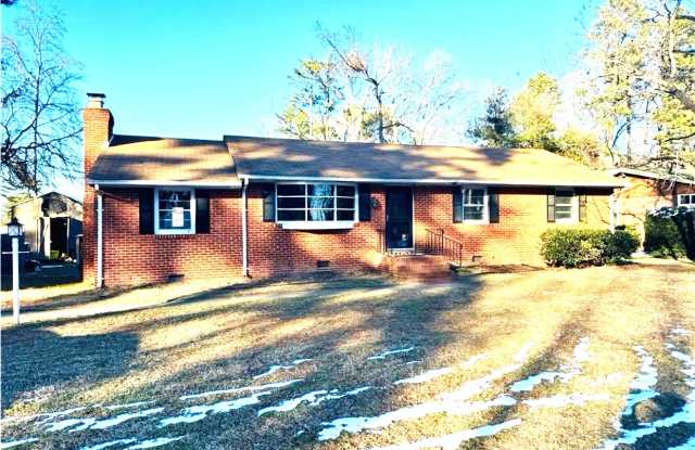 912 North Concord Avenue