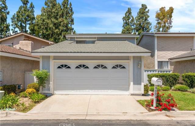 Photo of 909 S Lake Summit Drive