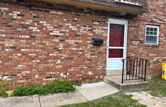 16 APEL Avenue unit: D