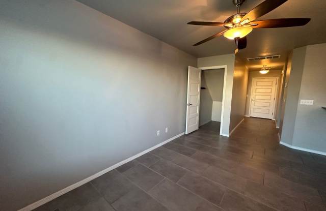 Beautiful 2 Story 4 Bedroom Duplex In DEER CREEK SCHOOL DISTRICT!!!