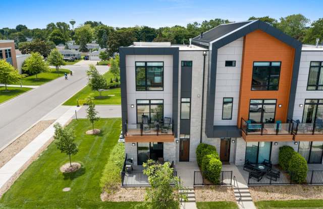 Luxury 3 Story Condo in Exclusive Titletown District