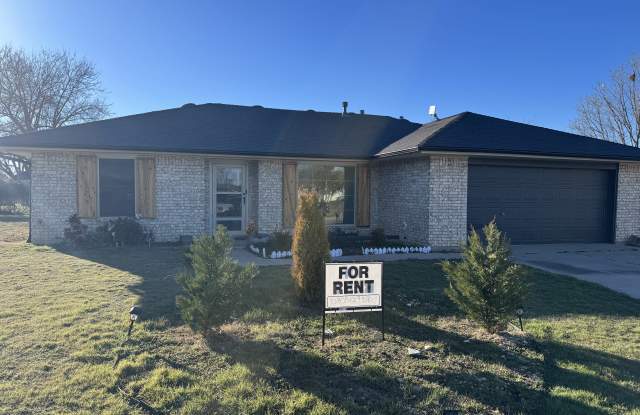 Photo of 1816 Nw Crosby Park Cir