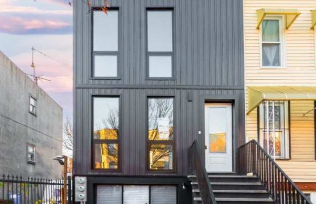 Photo of 33 Pilling Street