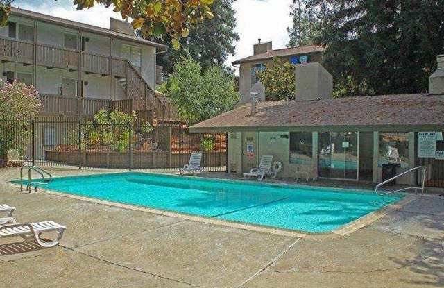 2095 Norse Dr Unit C12