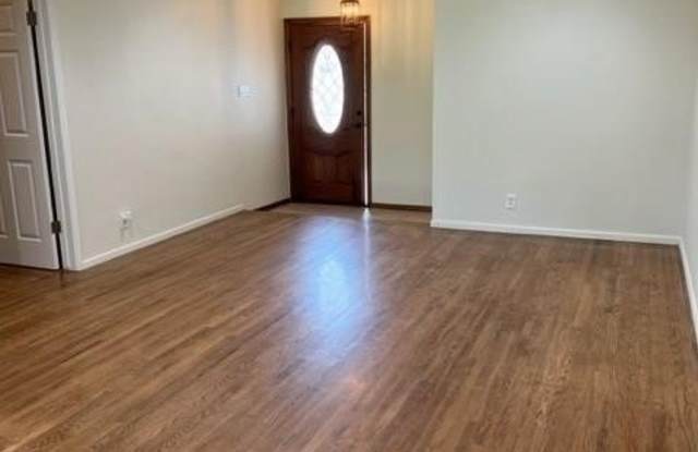 1111 E Idahome Street