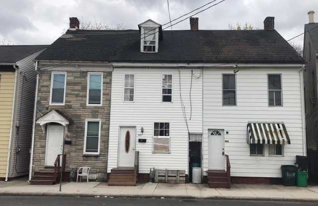 Photo of Charming 3 Bedroom Home in York, PA!