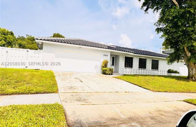 1560 NW 12th Way