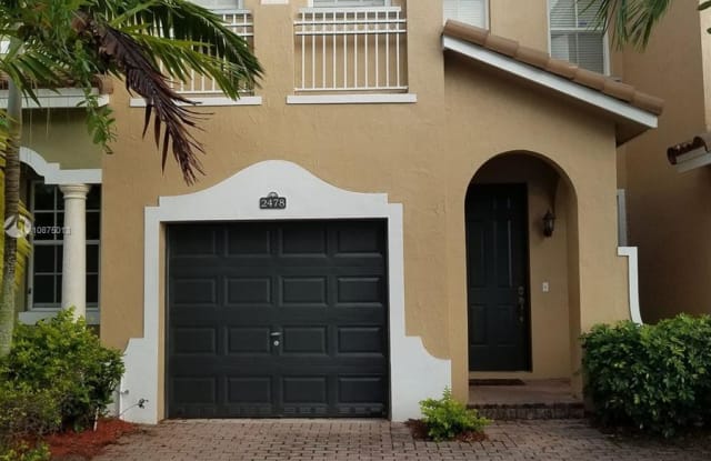 2478 SE 13th Ct - 2478 Southeast 13th Court, Homestead, FL 33035