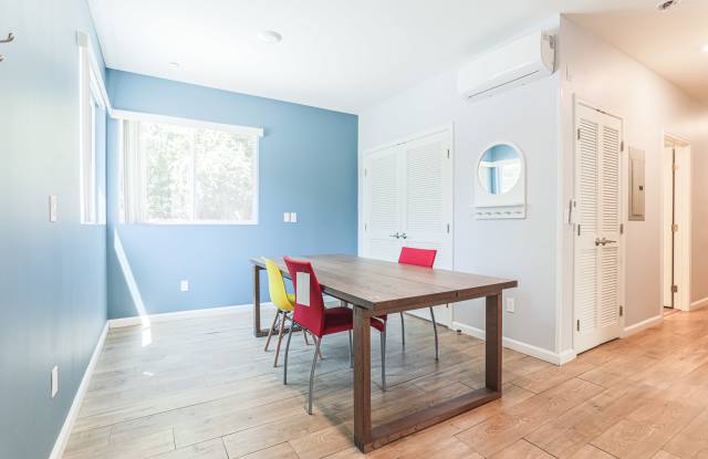 1259 W 36th Place - Co-Living