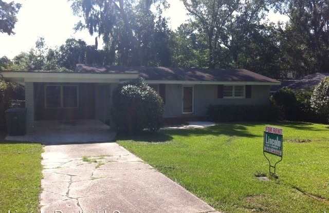 515 Brookdale Drive*