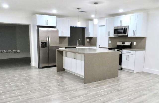 1030 SW 96th Avenue 1030, Miami, FL 33174 - 2931