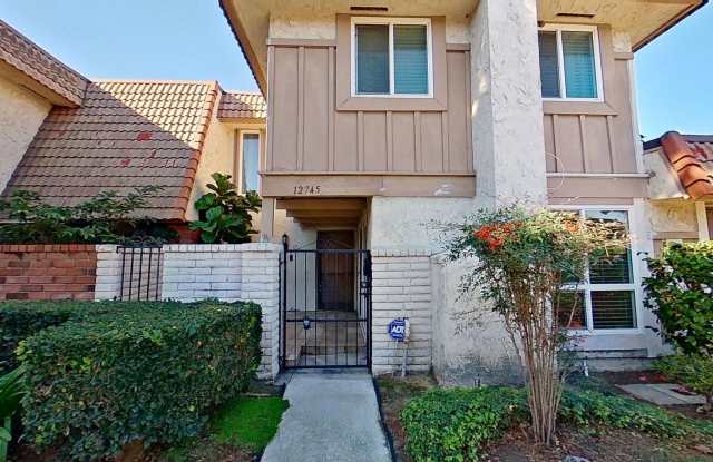 Photo of 12745 Newhope St, Garden Grove: Spacious 3 Bed 2.5 Bath Townhouse!