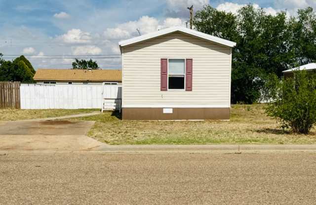 Photo of 3 bedroom 2 bath in Clovis