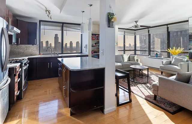 633 1st Ave Apt 2