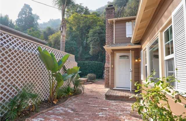 1105 N Beverly Glen Boulevard